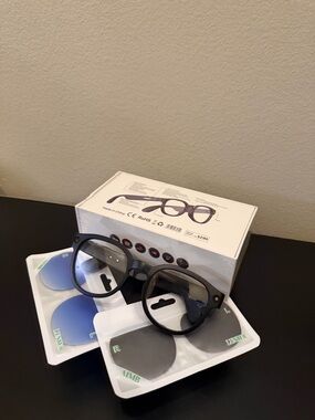 AiMB AI Glasses Black Round Frame Interchangeable Lens.